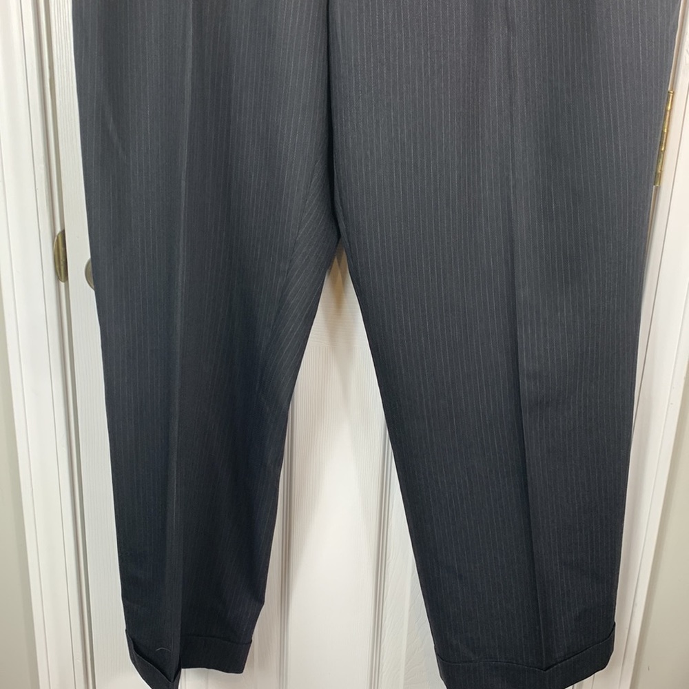 Black pinstriped mens dress pants 100% wool. Pleats in the front. - Picture 3 of 5